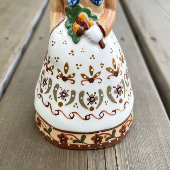 Heinrich Leonhard for Demdaco Belles & Beaus Collection Friendship Bell - Picture 8 of 15